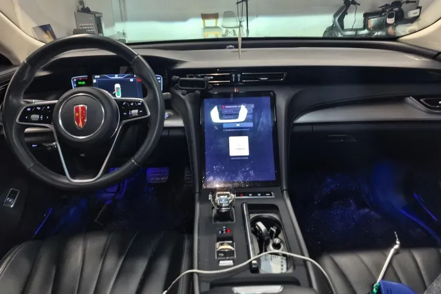 2023 HongQi H5 2.0T 224HP L4 8AT,autocango,china used car exporter,china ev exporter,chinese used car exporter,chinese used ev exporter