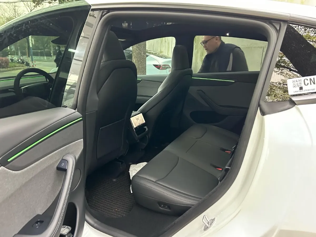 2026 Tesla Model Y BEV,autocango,china used car exporter,china ev exporter,chinese used car exporter,chinese used ev exporter