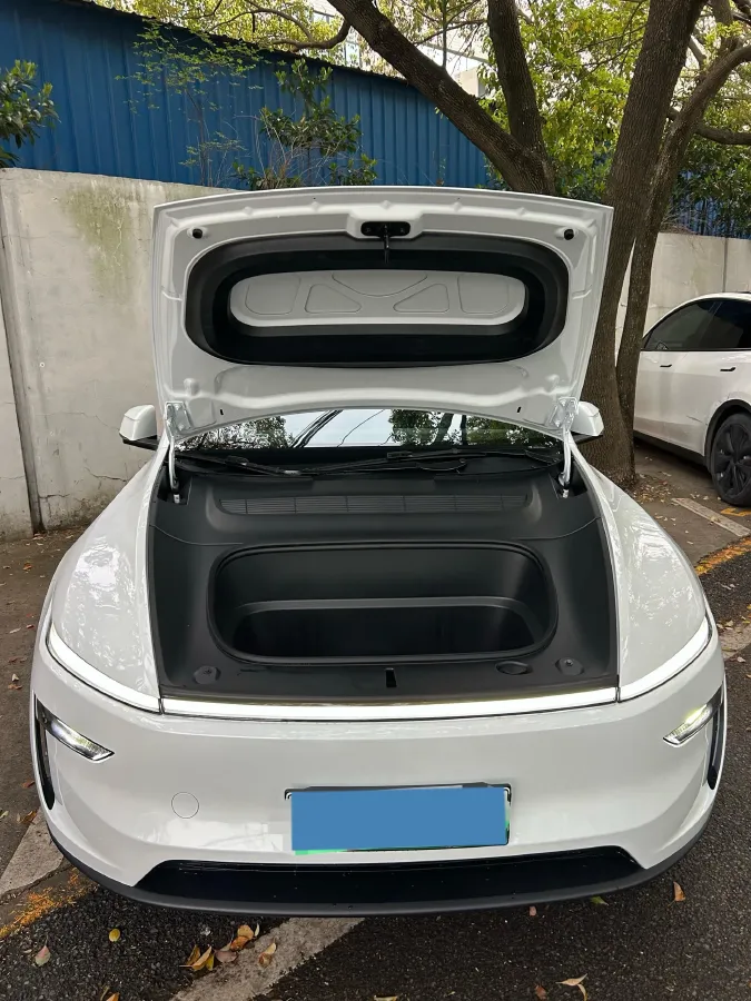2026 Tesla Model Y BEV,autocango,china used car exporter,china ev exporter,chinese used car exporter,chinese used ev exporter