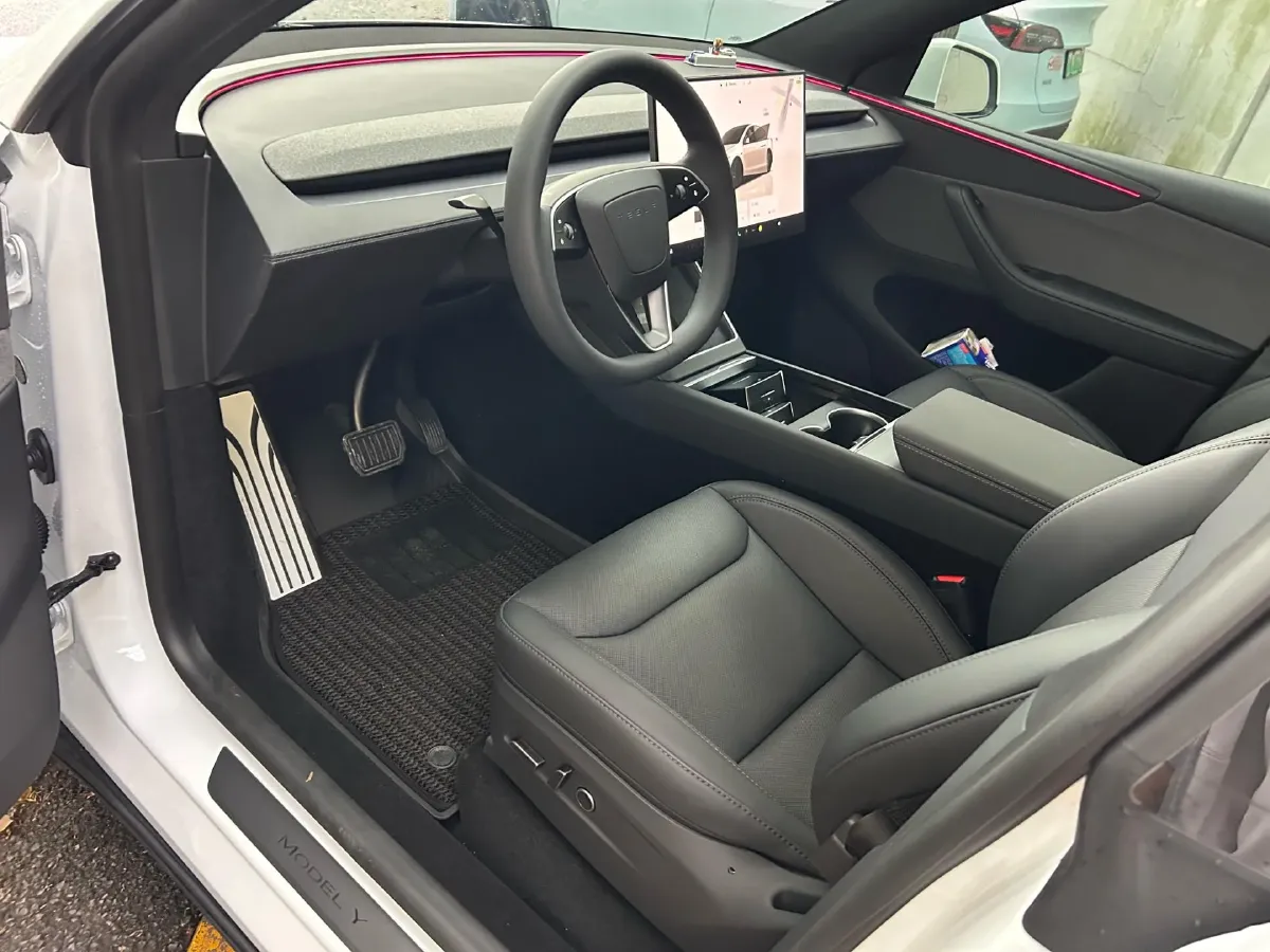 2026 Tesla Model Y BEV,autocango,china used car exporter,china ev exporter,chinese used car exporter,chinese used ev exporter