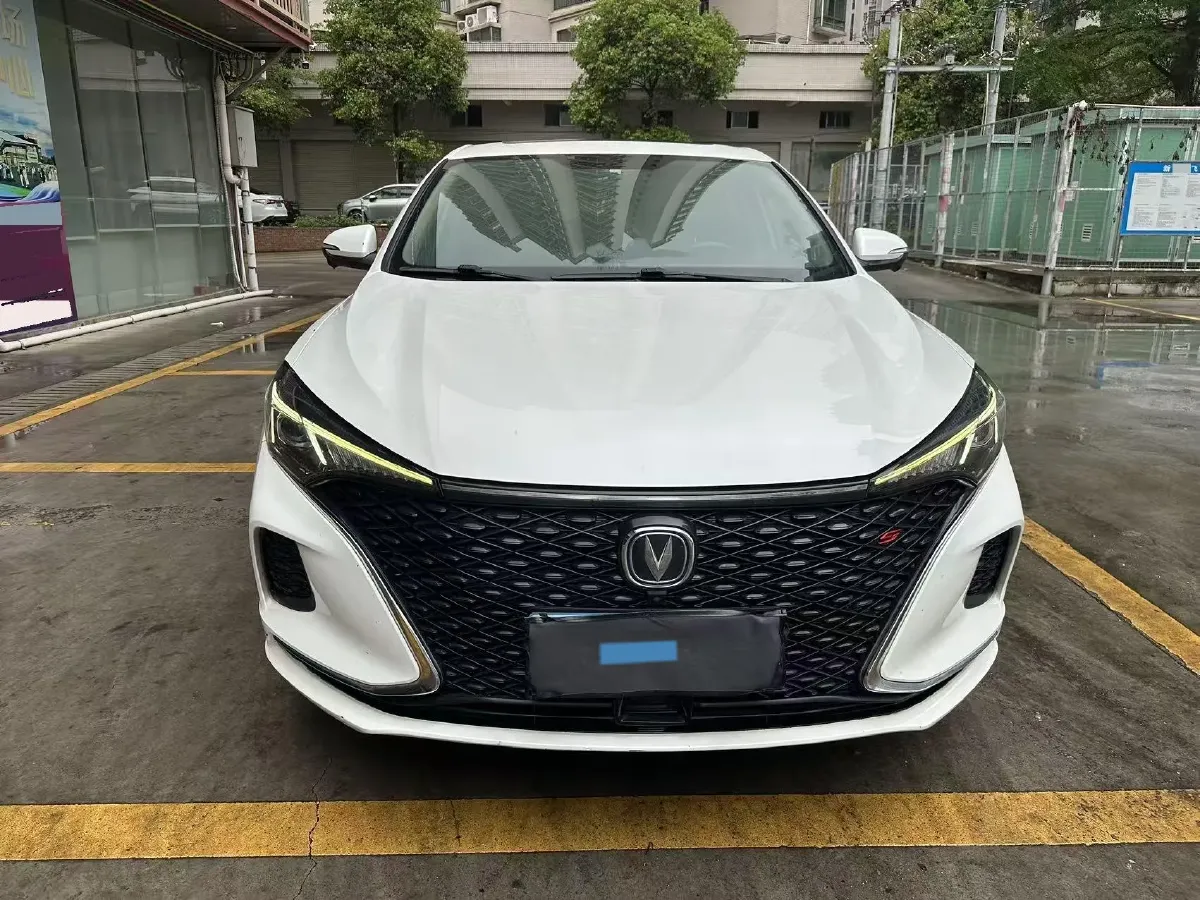 2020 ChangAn Eado 1.4T 158HP L4 7DCT,autocango,china used car exporter,china ev exporter,chinese used car exporter,chinese used ev exporter