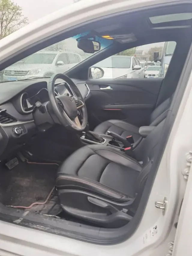 2019 Chevrolet Monza 1.3T 163HP L3 6AT,autocango,china used car exporter,china ev exporter,chinese used car exporter,chinese used ev exporter