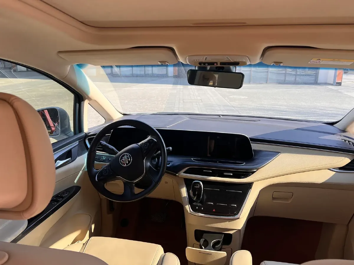2023 Buick GL8 2.0T 237HP L4 9AT,autocango,china used car exporter,china ev exporter,chinese used car exporter,chinese used ev exporter