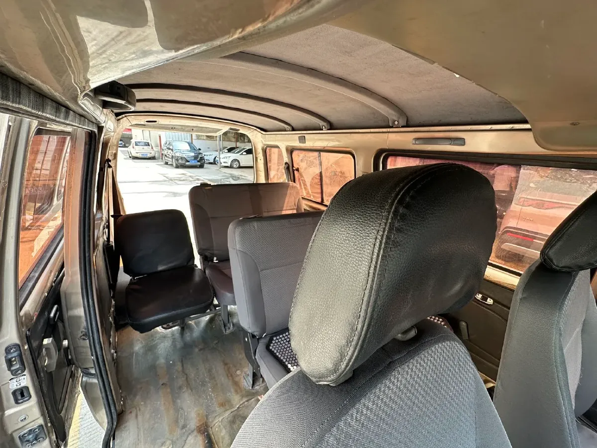 2019 WuLing HongGuang 1.5L 105HP L4 5MT,autocango,china used car exporter,china ev exporter,chinese used car exporter,chinese used ev exporter