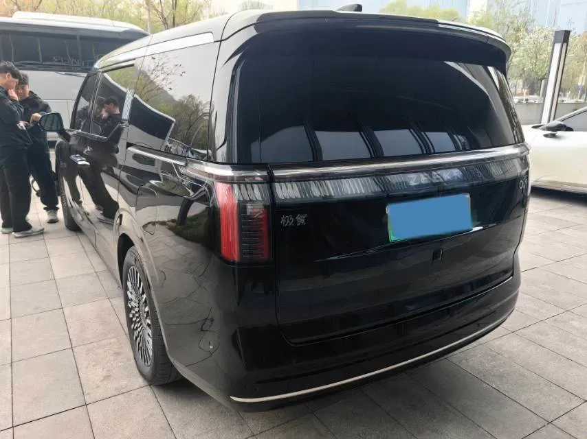 2022 Zeekr 009 BEV 116KWH,autocango,china used car exporter,china ev exporter,chinese used car exporter,chinese used ev exporter