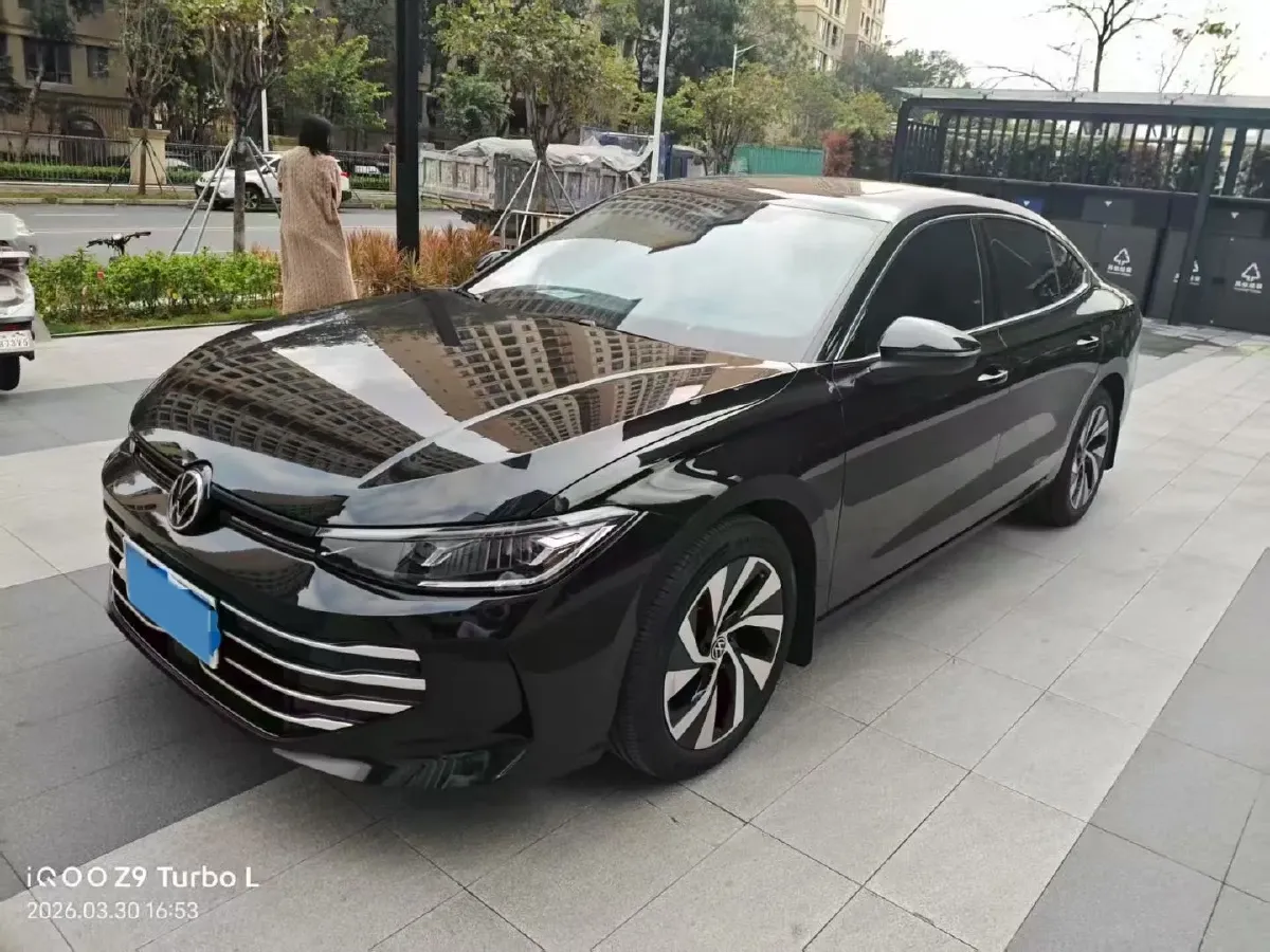 2025 Volkswagen Passat 2.0T 220HP L4 7DCT,autocango,china used car exporter,china ev exporter,chinese used car exporter,chinese used ev exporter