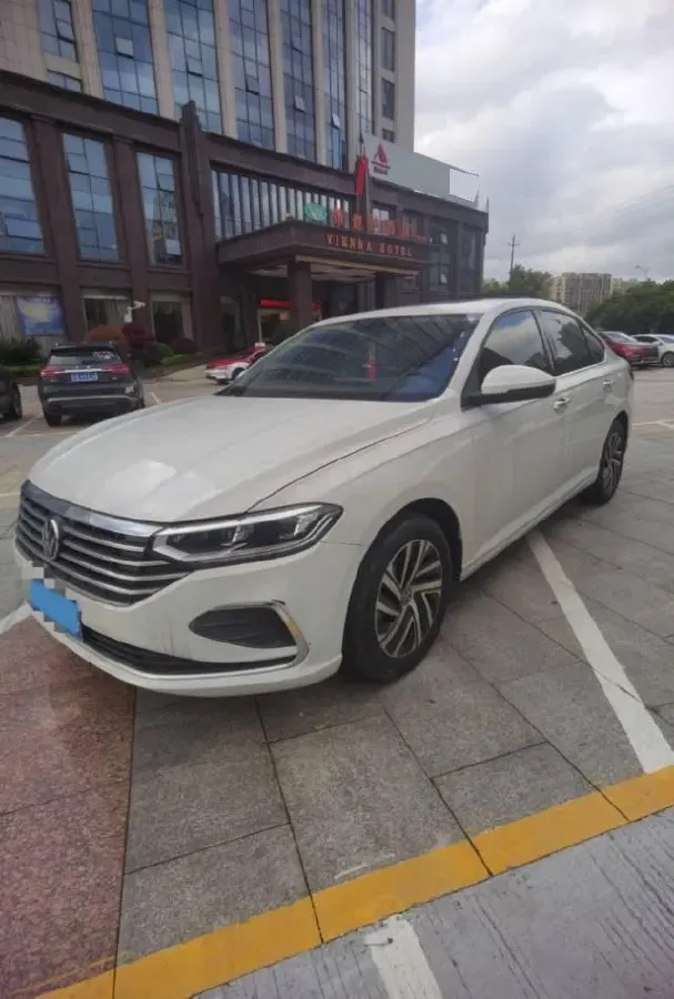 2023 Volkswagen Lavida 1.5L 110HP L4 6AT,autocango,china used car exporter,china ev exporter,chinese used car exporter,chinese used ev exporter