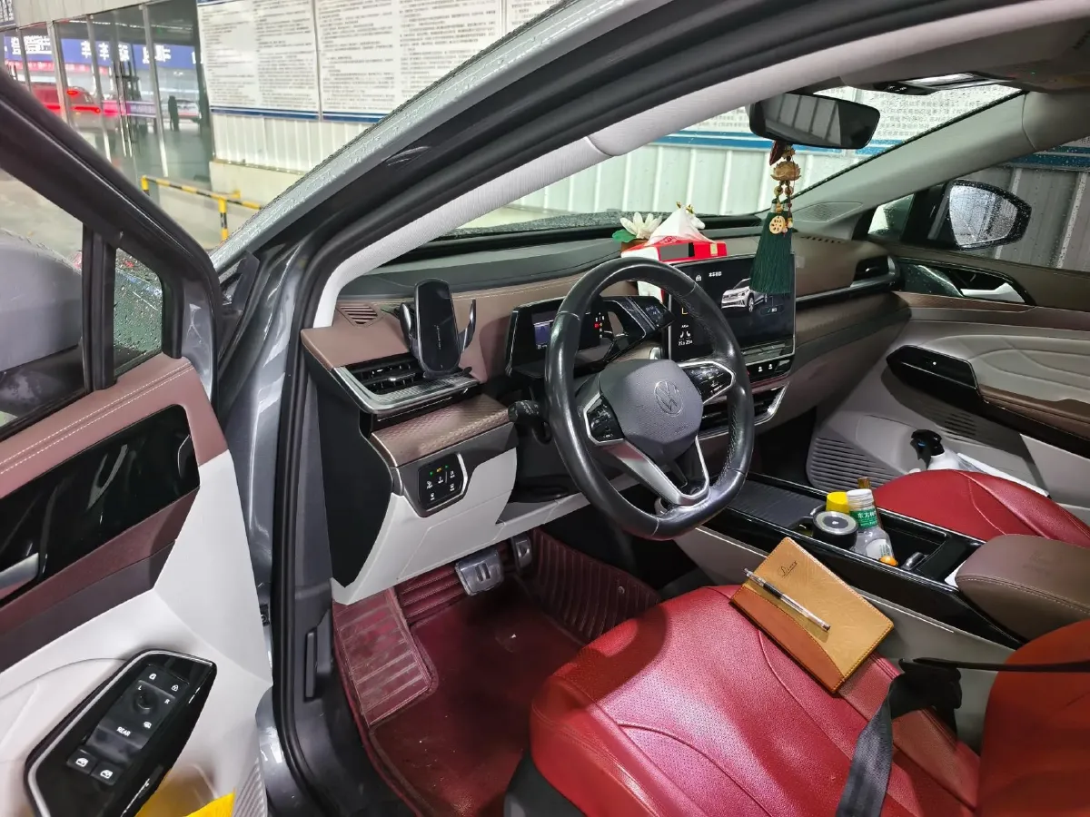 2021 Volkswagen Tayron 2.0T 220HP L4 7DCT,autocango,china used car exporter,china ev exporter,chinese used car exporter,chinese used ev exporter