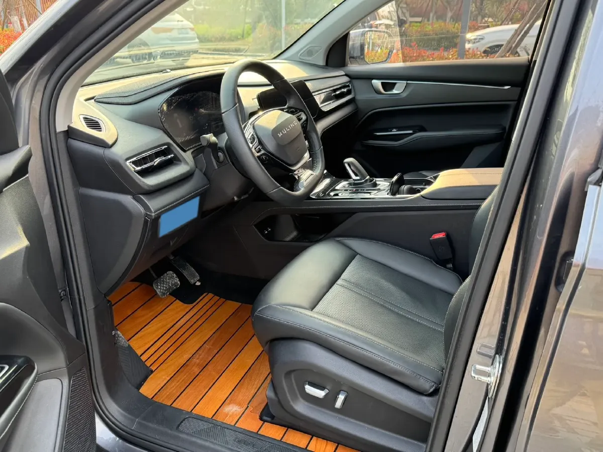 2020 WuLing KaiJie 1.5T 147HP L4 CVT,autocango,china used car exporter,china ev exporter,chinese used car exporter,chinese used ev exporter