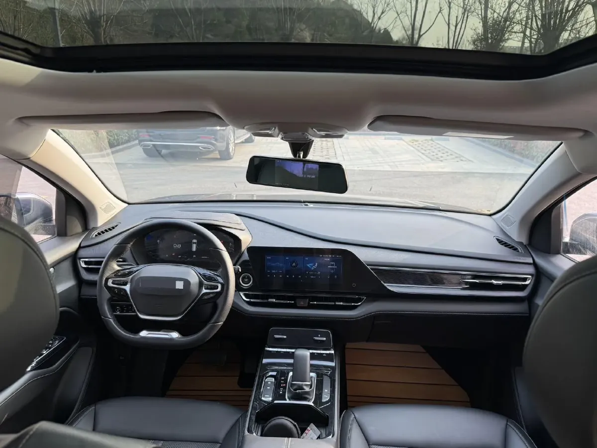 2020 WuLing KaiJie 1.5T 147HP L4 CVT,autocango,china used car exporter,china ev exporter,chinese used car exporter,chinese used ev exporter