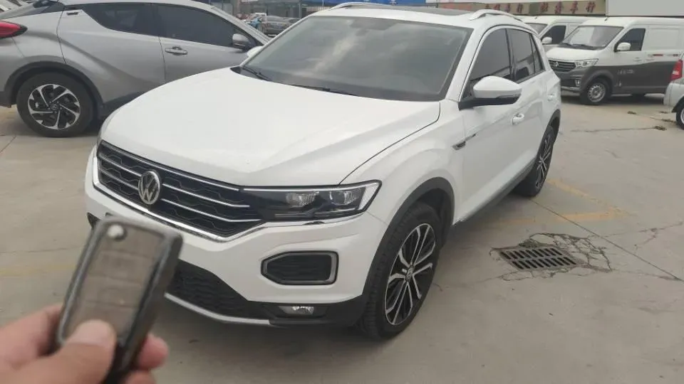 2021 Volkswagen T-Roc 1.4T 150HP L4 7DCT,autocango,china used car exporter,china ev exporter,chinese used car exporter,chinese used ev exporter