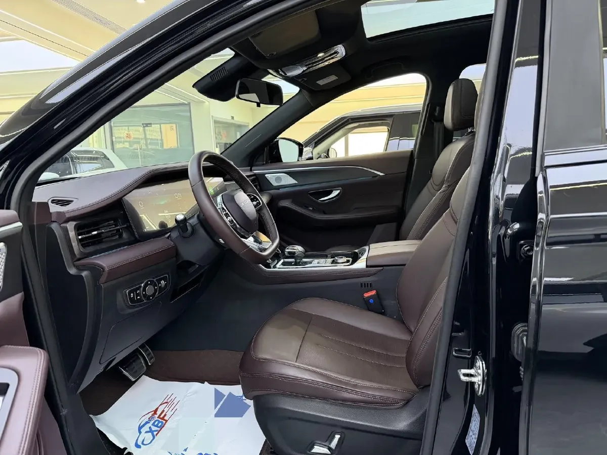 2022 Jetour X90 2.0T 254HP L4 7DCT,autocango,china used car exporter,china ev exporter,chinese used car exporter,chinese used ev exporter