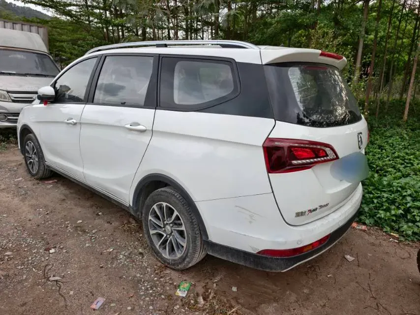 2021 BaoJun 730 1.5T 147HP L4 CVT,autocango,china used car exporter,china ev exporter,chinese used car exporter,chinese used ev exporter