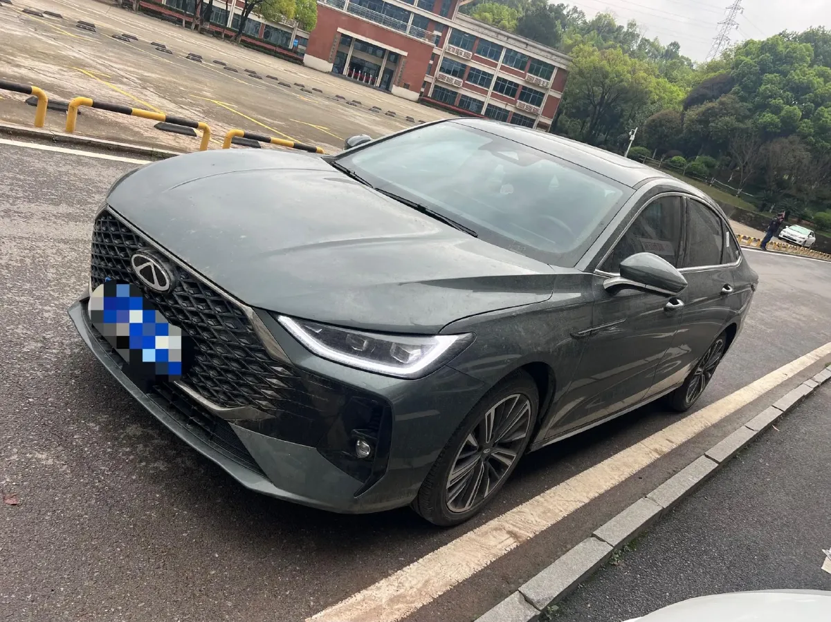 2025 Chery Arrizo 8 Pro 1.6T 197HP L4 7DCT,autocango,china used car exporter,china ev exporter,chinese used car exporter,chinese used ev exporter