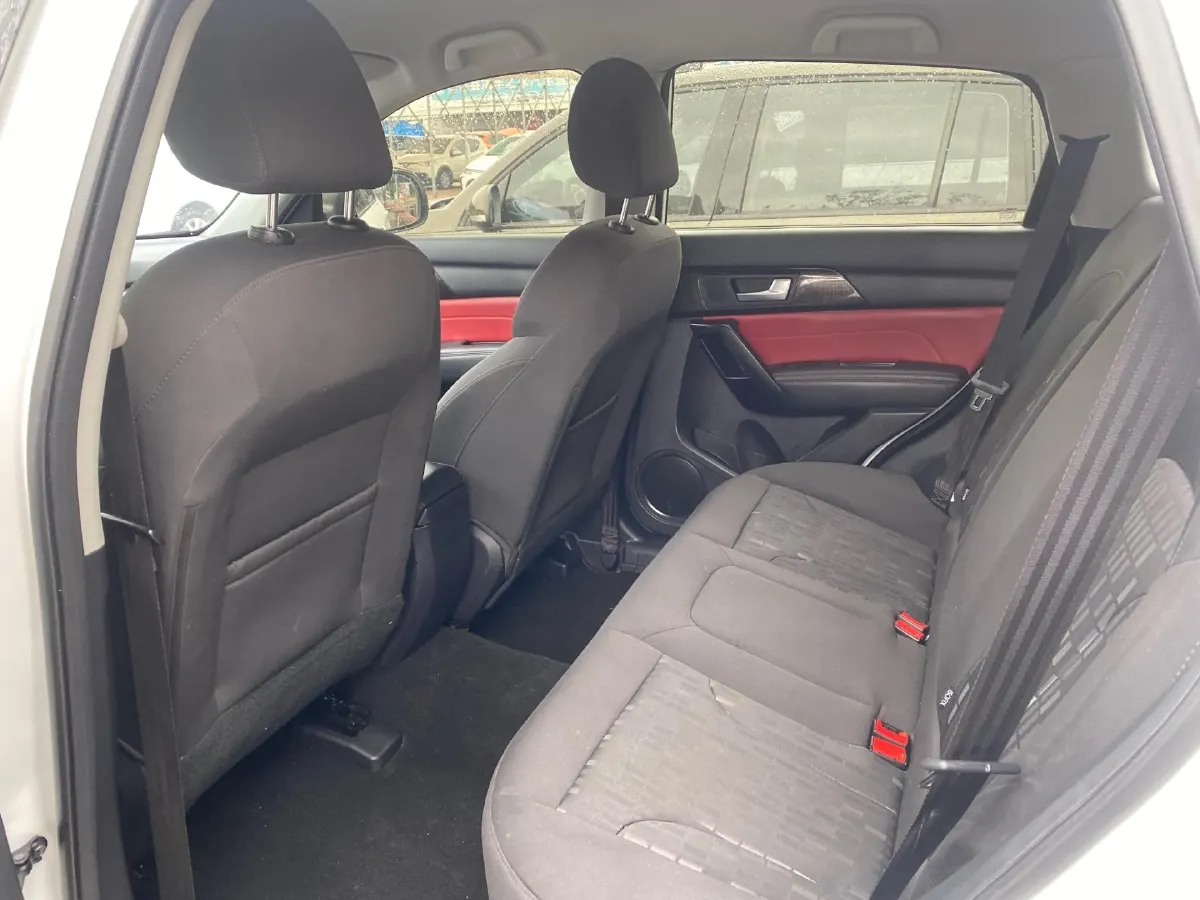 2018 Haval H2 1.5T 150HP L4 6MT,autocango,china used car exporter,china ev exporter,chinese used car exporter,chinese used ev exporter