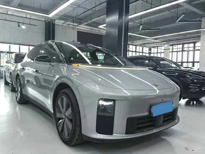 2025 Li i6 BEV,autocango,china used car exporter,china ev exporter,chinese used car exporter,chinese used ev exporter