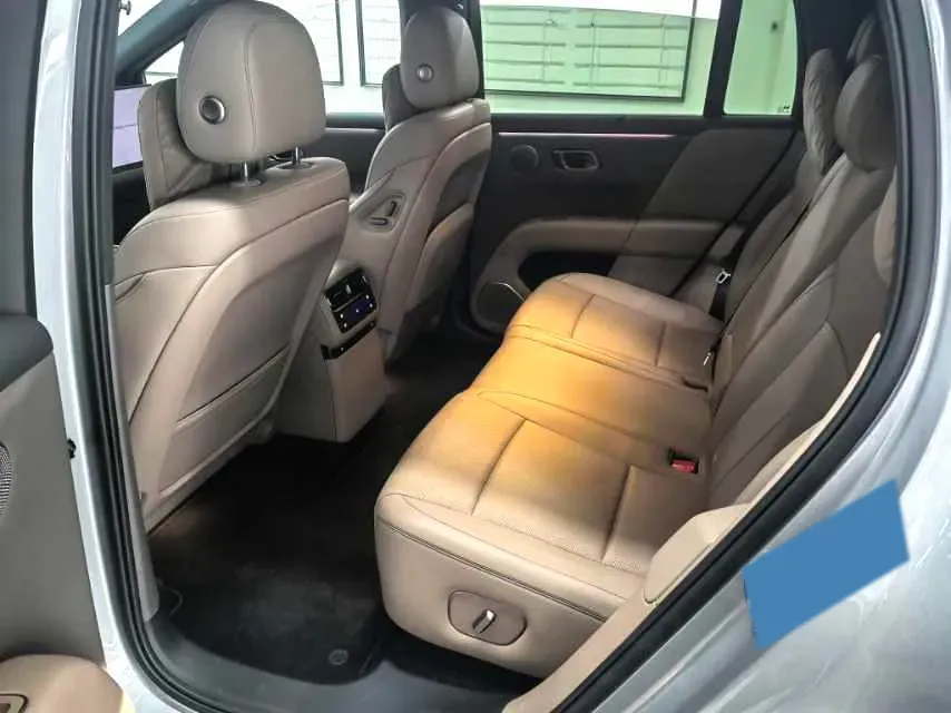 2025 Li i6 BEV,autocango,china used car exporter,china ev exporter,chinese used car exporter,chinese used ev exporter