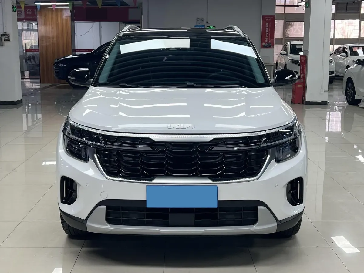 2023 Kia Seltos 1.5L 115HP L4 CVT,autocango,china used car exporter,china ev exporter,chinese used car exporter,chinese used ev exporter