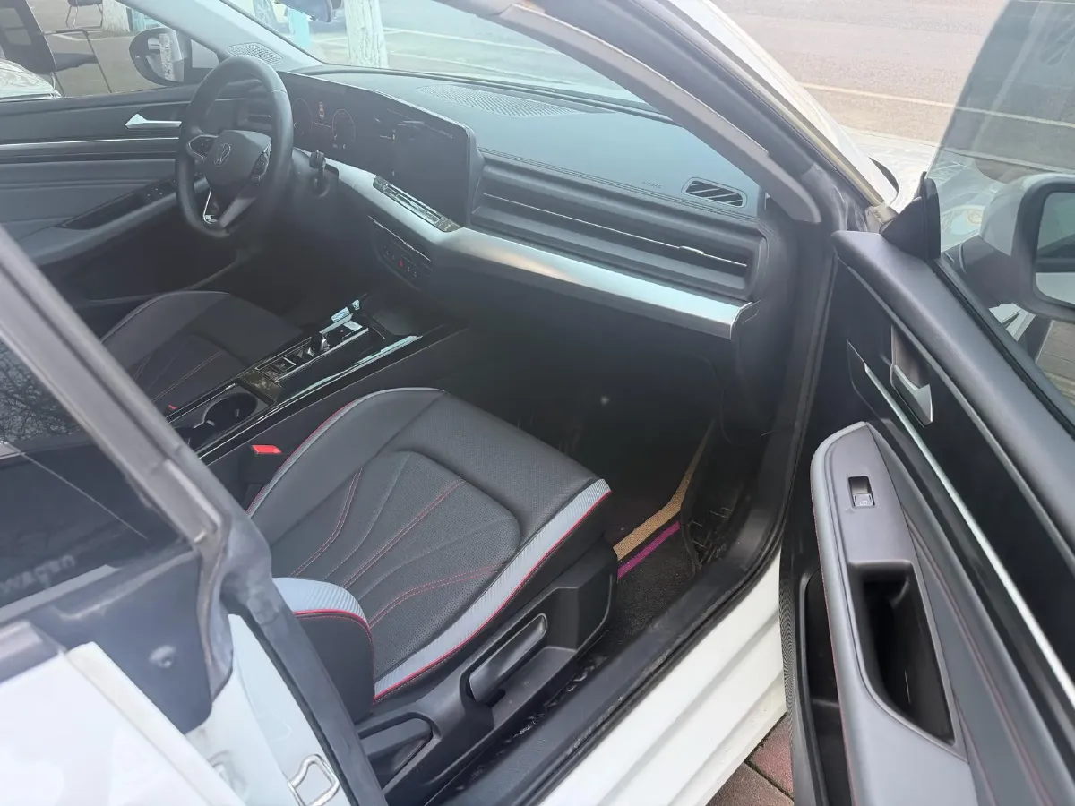 2023 Volkswagen Lamando 1.4T 150HP L4 7DCT,autocango,china used car exporter,china ev exporter,chinese used car exporter,chinese used ev exporter