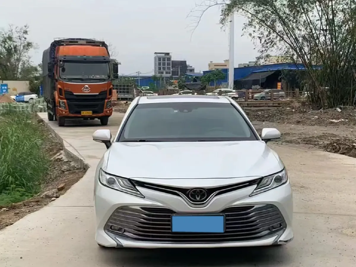 2019 Toyota Camry 2.0L 178HP L4 CVT,autocango,china used car exporter,china ev exporter,chinese used car exporter,chinese used ev exporter