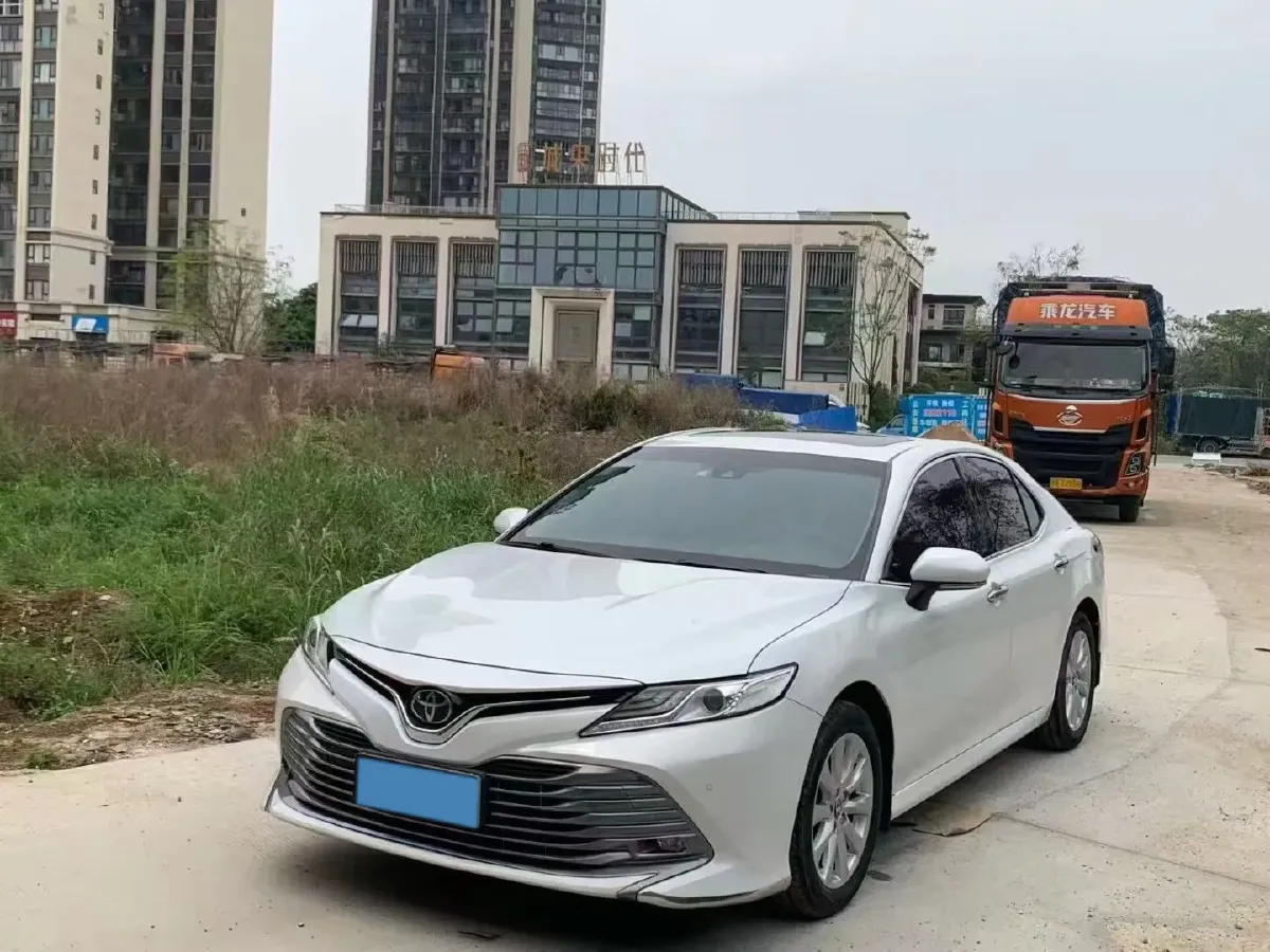 2019 Toyota Camry 2.0L 178HP L4 CVT,autocango,china used car exporter,china ev exporter,chinese used car exporter,chinese used ev exporter