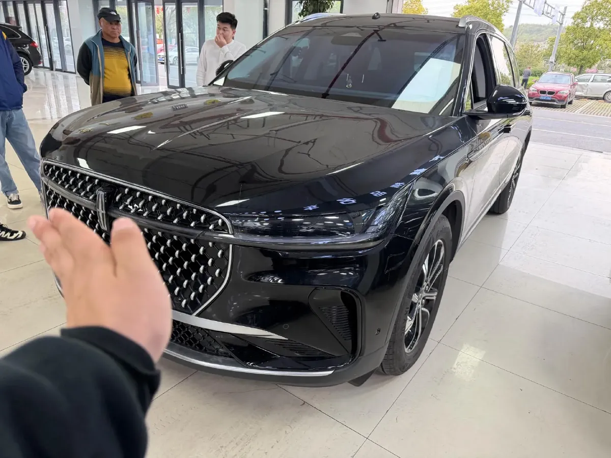 2023 Lincoln Nautilus 2.0T 261HP L4 8AT,autocango,china used car exporter,china ev exporter,chinese used car exporter,chinese used ev exporter