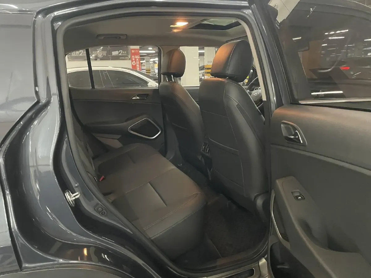 2018 Hyundai ix35 2.0L 160HP L4 6AT,autocango,china used car exporter,china ev exporter,chinese used car exporter,chinese used ev exporter