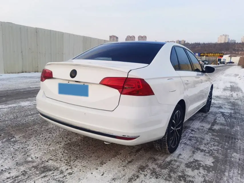 2019 MAXUS XinTu V80 2.5T 136HP L4 6MT,autocango,china used car exporter,china ev exporter,chinese used car exporter,chinese used ev exporter