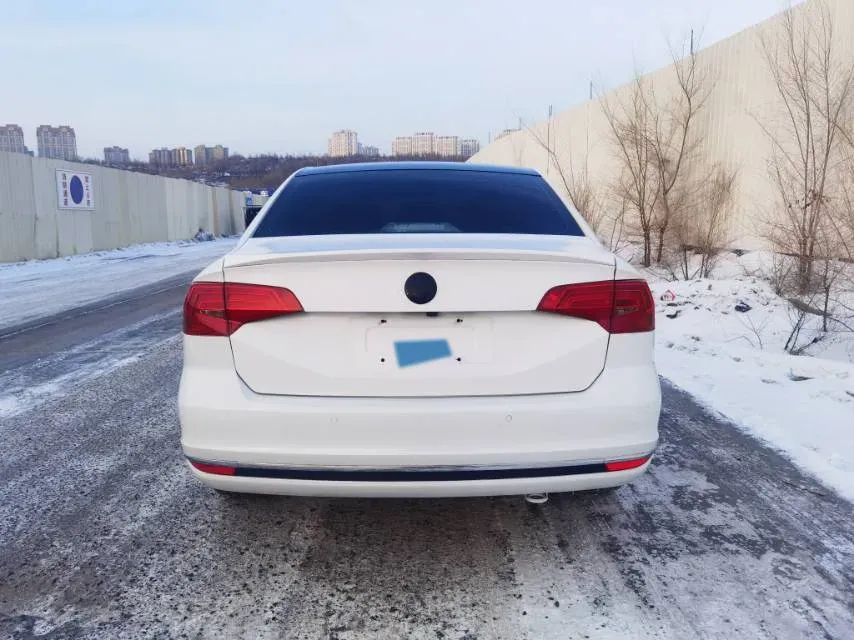 2019 MAXUS XinTu V80 2.5T 136HP L4 6MT,autocango,china used car exporter,china ev exporter,chinese used car exporter,chinese used ev exporter