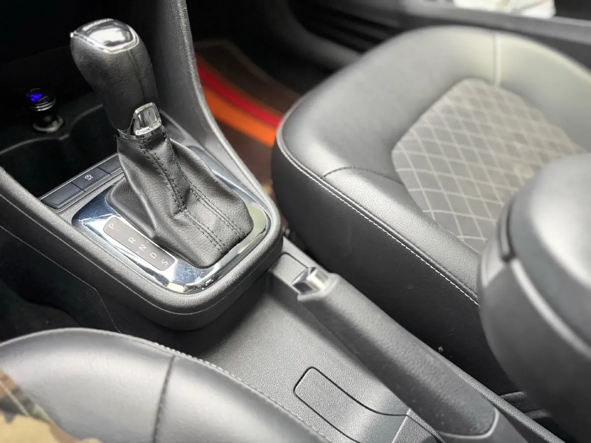 2019 SWM G01 1.5T 156HP L4 6AT,autocango,china used car exporter,china ev exporter,chinese used car exporter,chinese used ev exporter