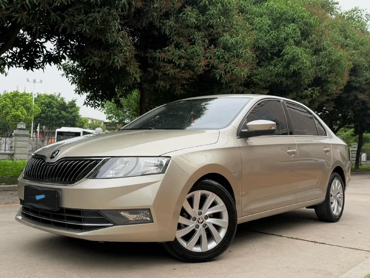 2019 SWM G01 1.5T 156HP L4 6AT,autocango,china used car exporter,china ev exporter,chinese used car exporter,chinese used ev exporter