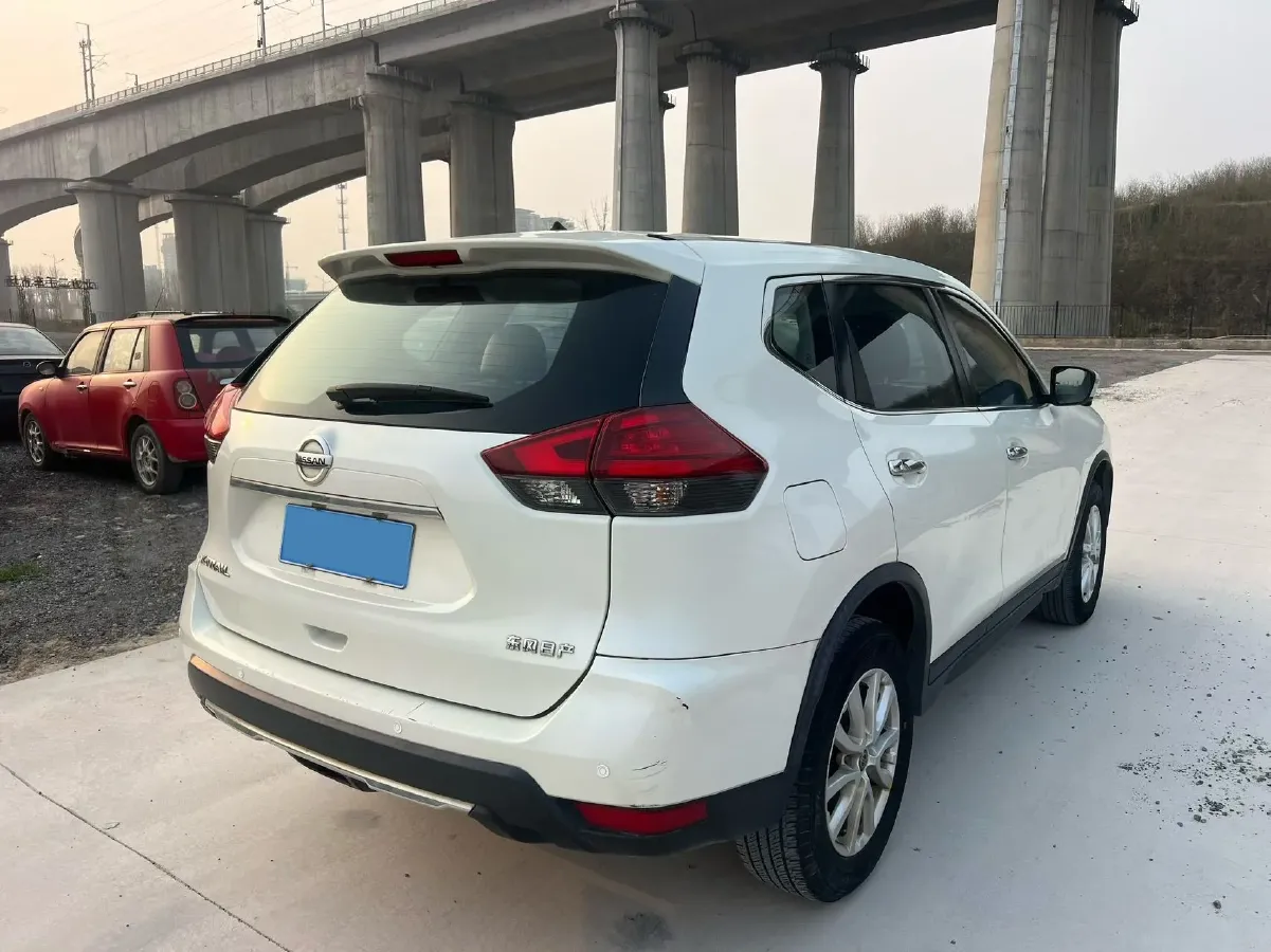2021 Nissan X-Trail 2.0L 151HP L4 CVT,autocango,china used car exporter,china ev exporter,chinese used car exporter,chinese used ev exporter