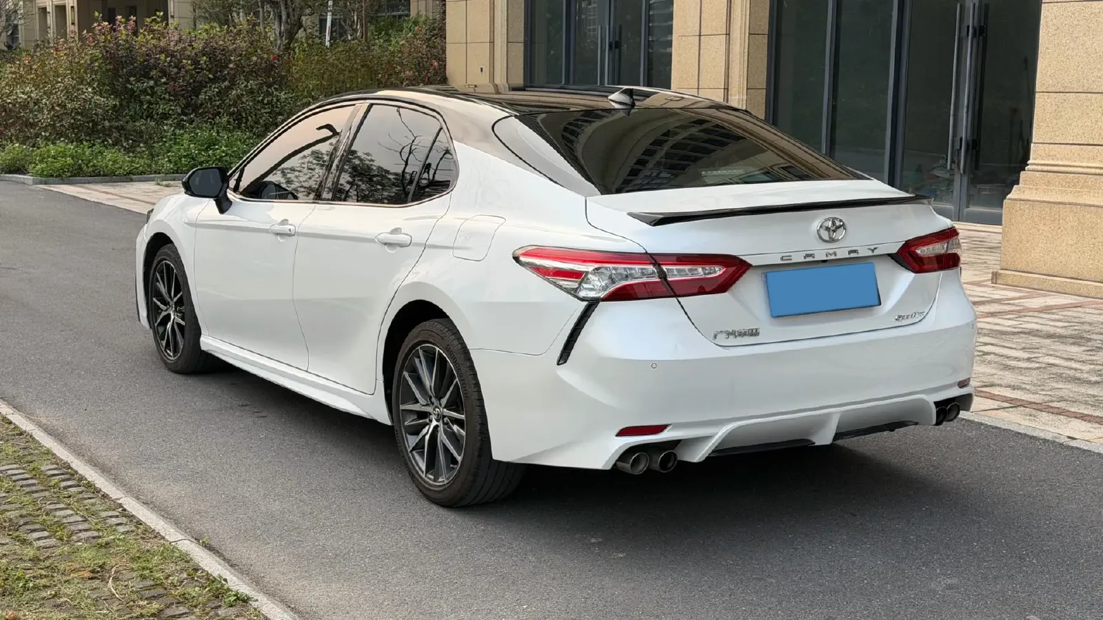 2021 Toyota Camry 2.5L 209HP L4 8AT,autocango,china used car exporter,china ev exporter,chinese used car exporter,chinese used ev exporter