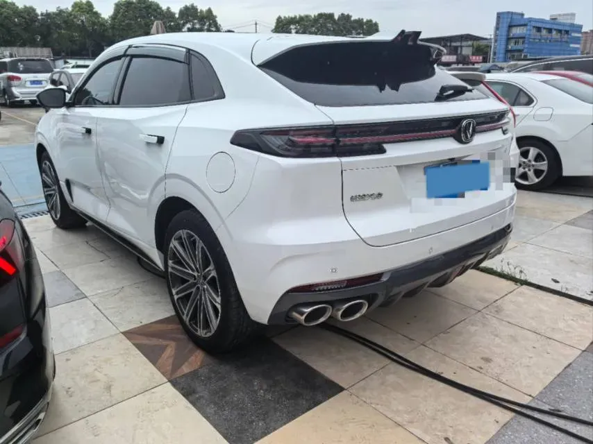 2021 ChangAn UNI-K 2.0T 233HP L4 8AT,autocango,china used car exporter,china ev exporter,chinese used car exporter,chinese used ev exporter