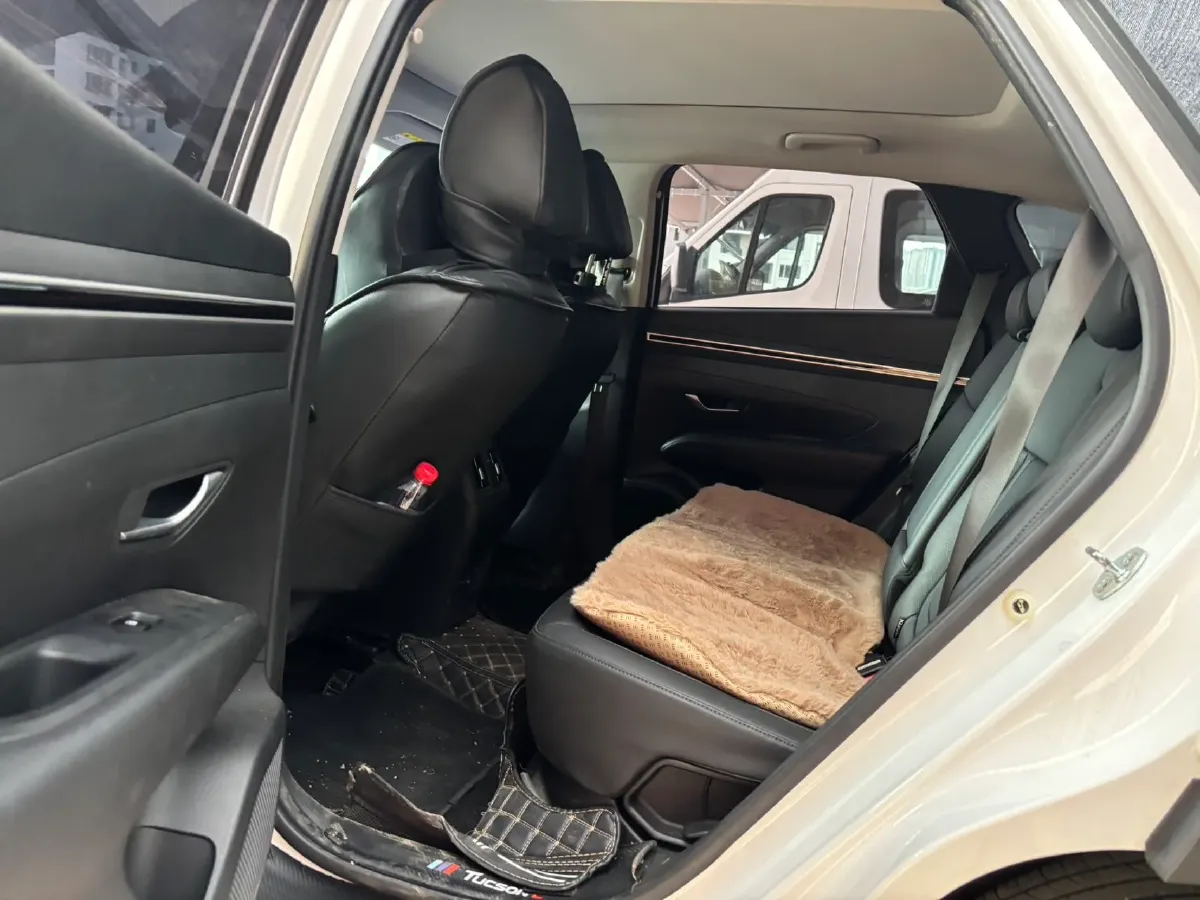 2023 Hyundai Tucson 1.5T 200HP L4 8AT,autocango,china used car exporter,china ev exporter,chinese used car exporter,chinese used ev exporter