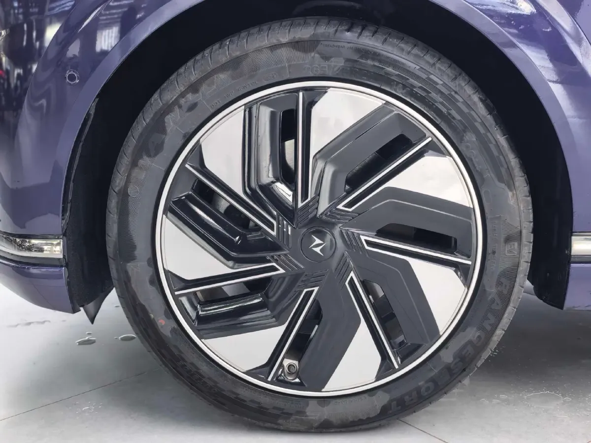 2024 DongFeng eπ eπ008 BEV 82.28KWH,autocango,china used car exporter,china ev exporter,chinese used car exporter,chinese used ev exporter