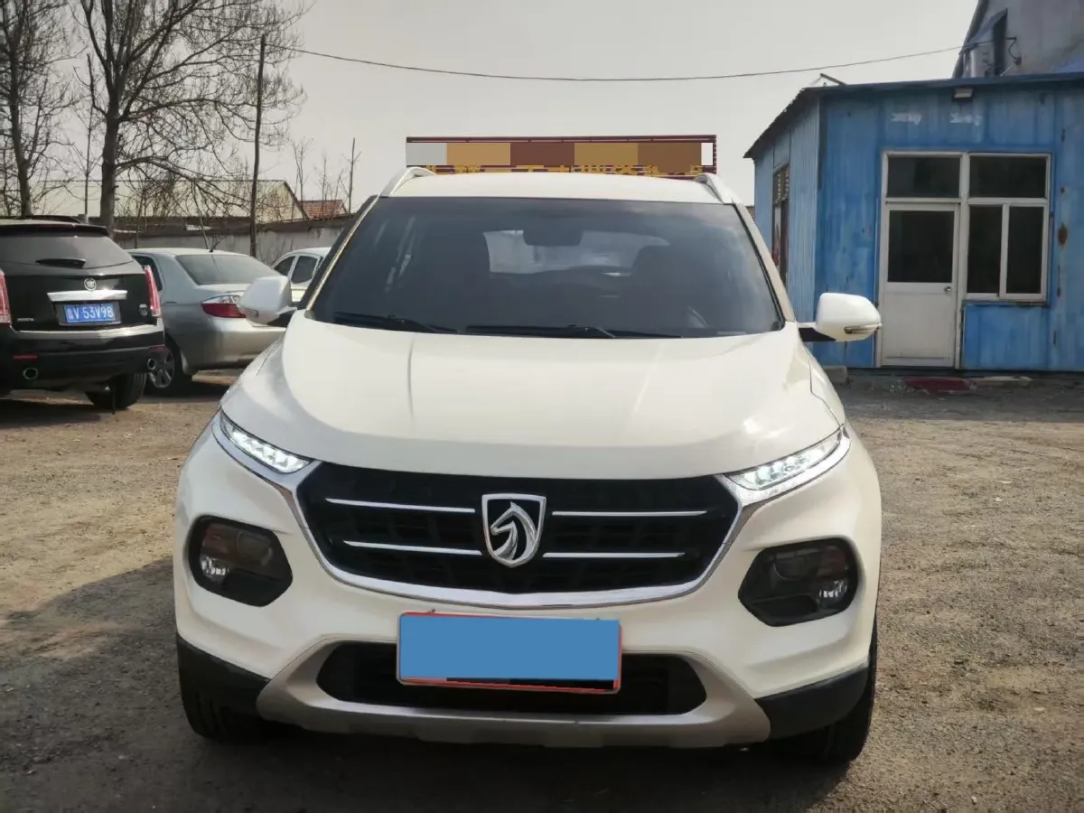 2017 BaoJun 310W 1.5L 105HP L4 6MT,autocango,china used car exporter,china ev exporter,chinese used car exporter,chinese used ev exporter