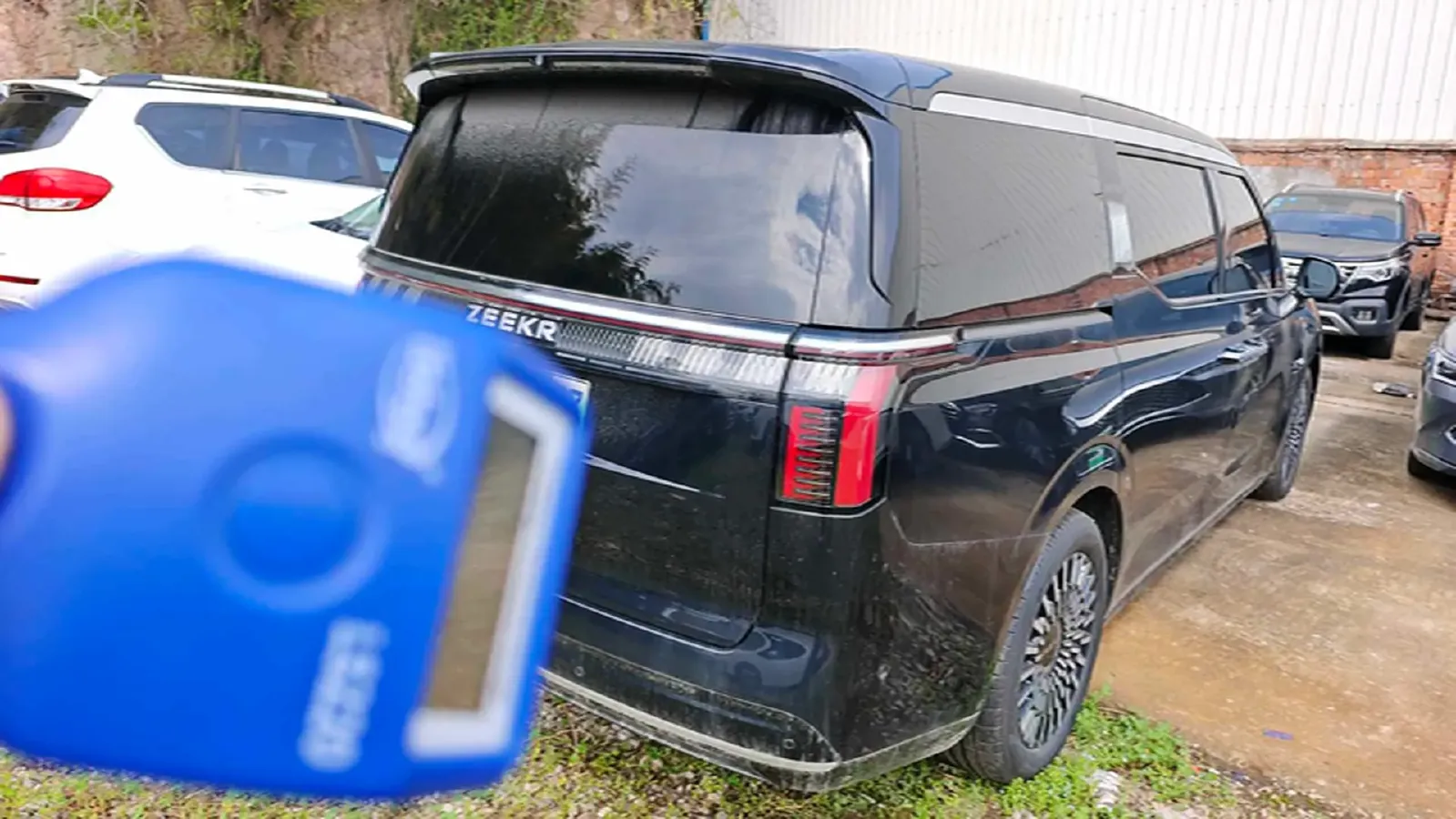 2024 Zeekr 009 BEV 108KWH,autocango,china used car exporter,china ev exporter,chinese used car exporter,chinese used ev exporter