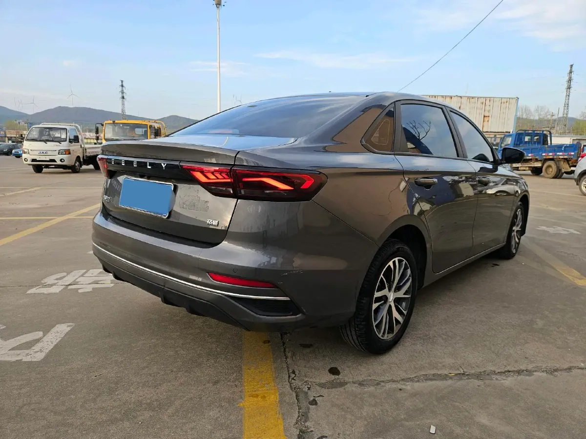 2023 Geely Emgrand 1.5L 127HP L4 CVT,autocango,china used car exporter,china ev exporter,chinese used car exporter,chinese used ev exporter