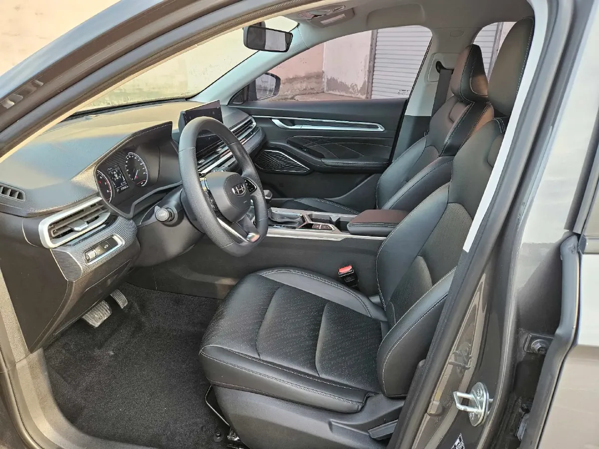 2023 Geely Emgrand 1.5L 127HP L4 CVT,autocango,china used car exporter,china ev exporter,chinese used car exporter,chinese used ev exporter