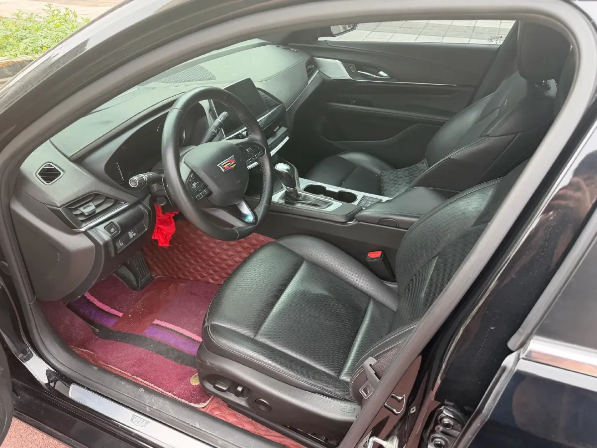 2021 Cadillac CT4 2.0T 237HP L4 8AT,autocango,china used car exporter,china ev exporter,chinese used car exporter,chinese used ev exporter