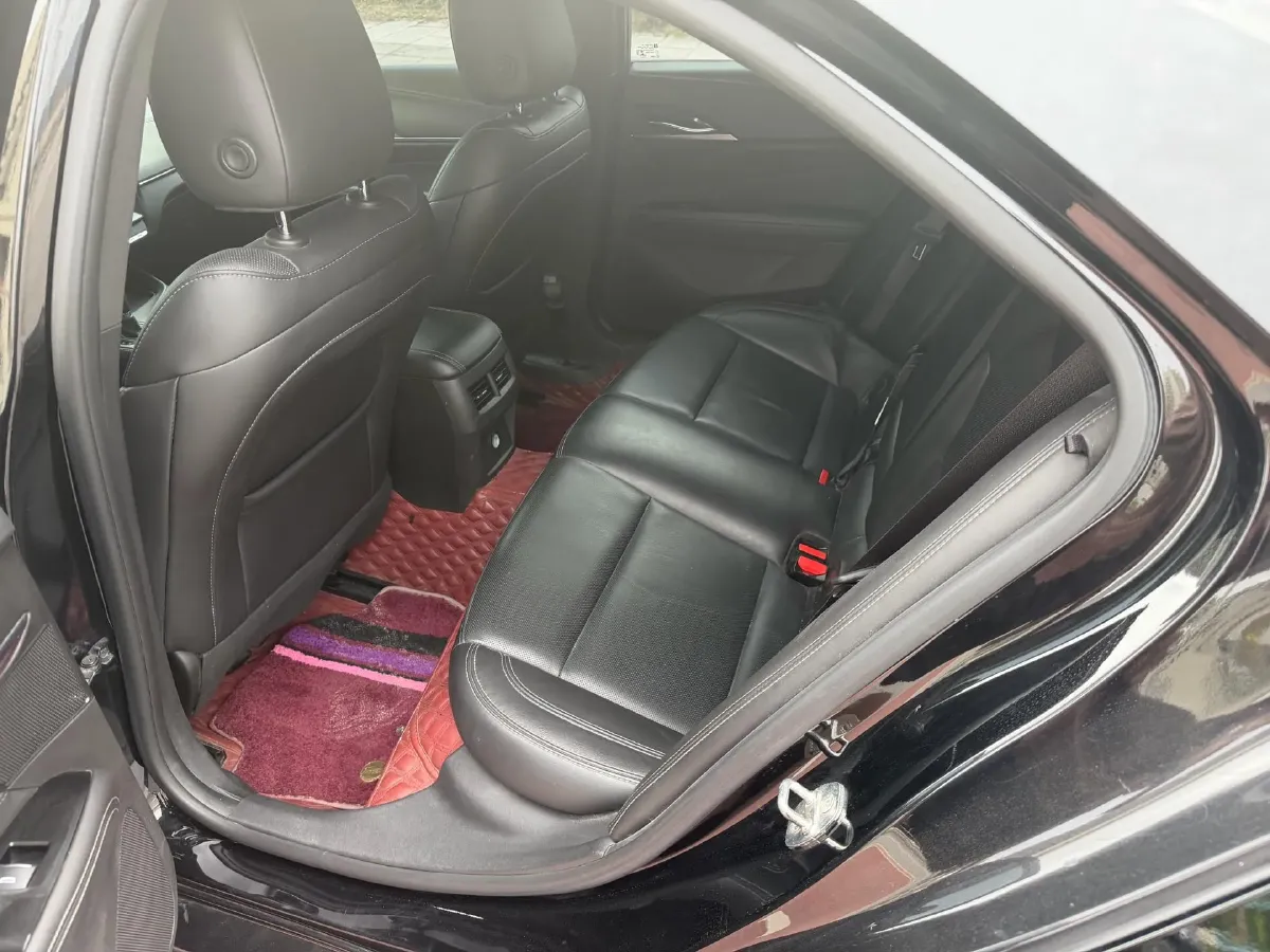 2021 Cadillac CT4 2.0T 237HP L4 8AT,autocango,china used car exporter,china ev exporter,chinese used car exporter,chinese used ev exporter