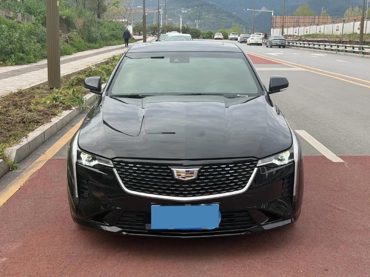 2021 Cadillac CT4 2.0T 237HP L4 8AT,autocango,china used car exporter,china ev exporter,chinese used car exporter,chinese used ev exporter