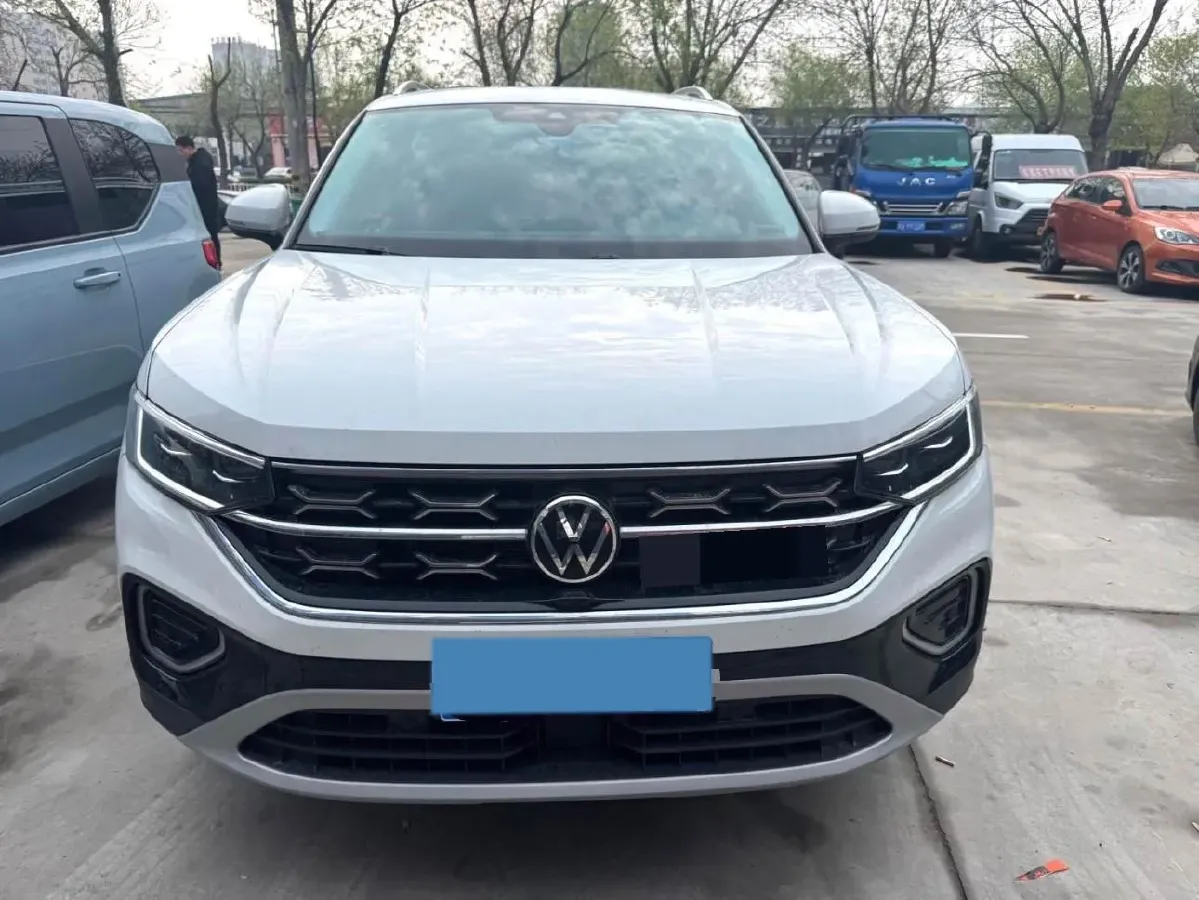 2024 Volkswagen Tayron 1.5T 160HP L4 7DCT,autocango,china used car exporter,china ev exporter,chinese used car exporter,chinese used ev exporter