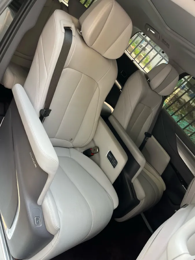 2025 Buick GL8 2.0T 237HP L4 9AT,autocango,china used car exporter,china ev exporter,chinese used car exporter,chinese used ev exporter