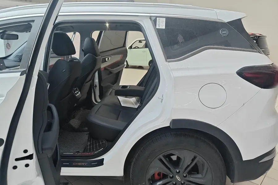 2023 Chery Tiggo 7 1.5T 156HP L4 CVT,autocango,china used car exporter,china ev exporter,chinese used car exporter,chinese used ev exporter