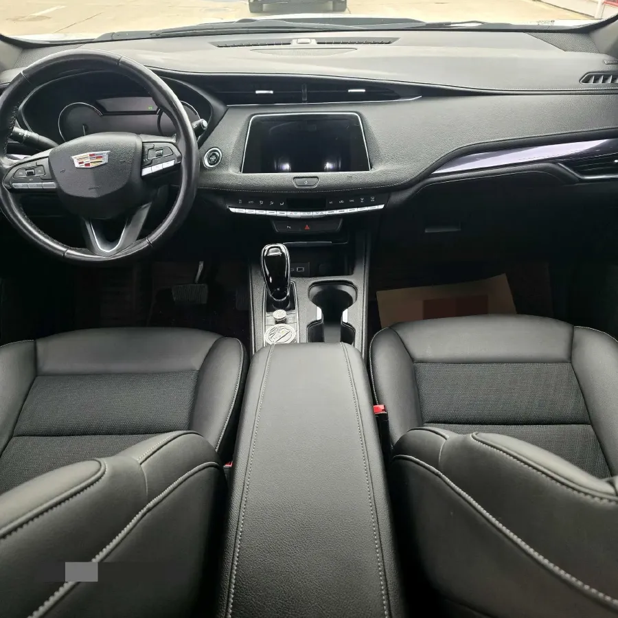 2020 Cadillac XT4 2.0T 237HP L4 9AT,autocango,china used car exporter,china ev exporter,chinese used car exporter,chinese used ev exporter