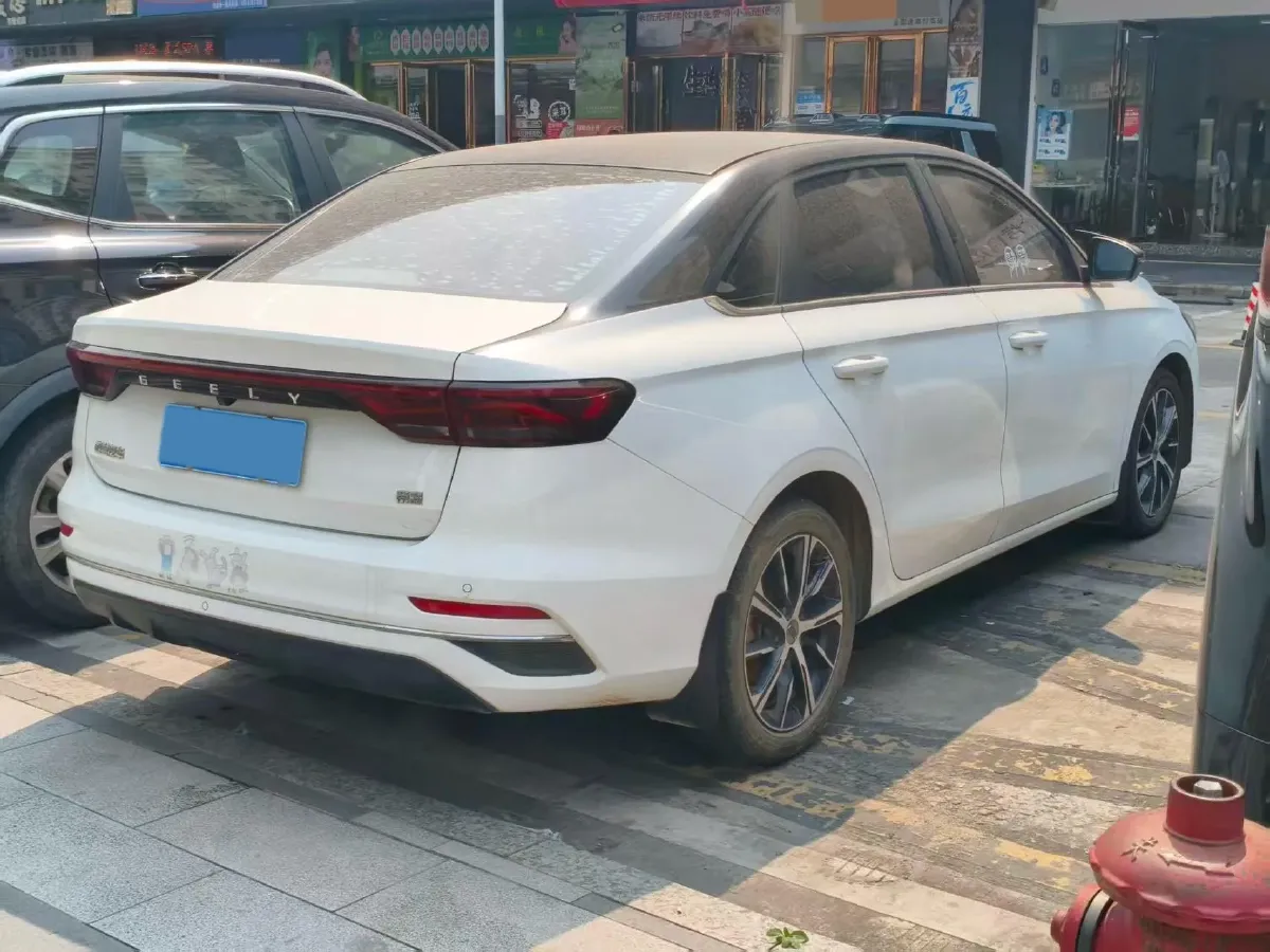 2022 Geely Emgrand 1.5L 114HP L4 CVT,autocango,china used car exporter,china ev exporter,chinese used car exporter,chinese used ev exporter
