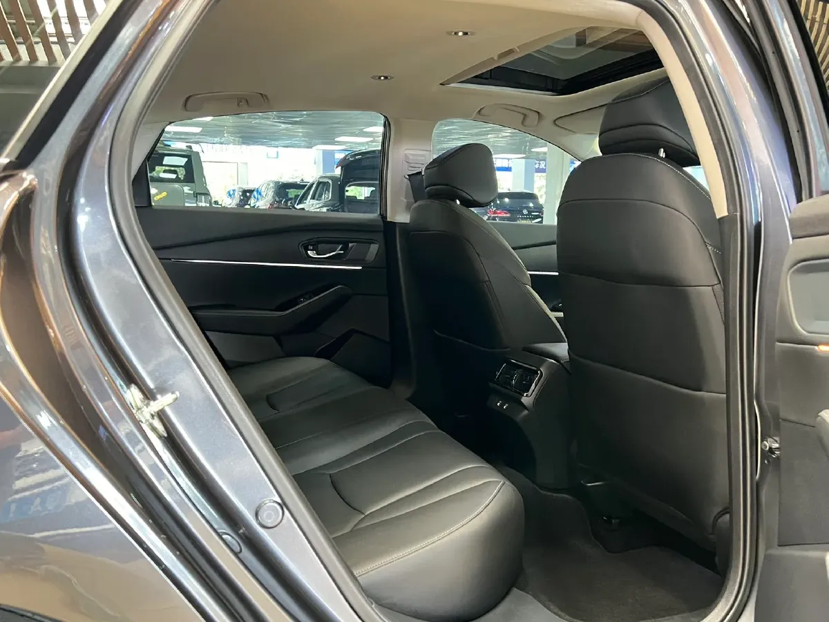 2023 Honda Accord 1.5T 192HP L4 CVT,autocango,china used car exporter,china ev exporter,chinese used car exporter,chinese used ev exporter