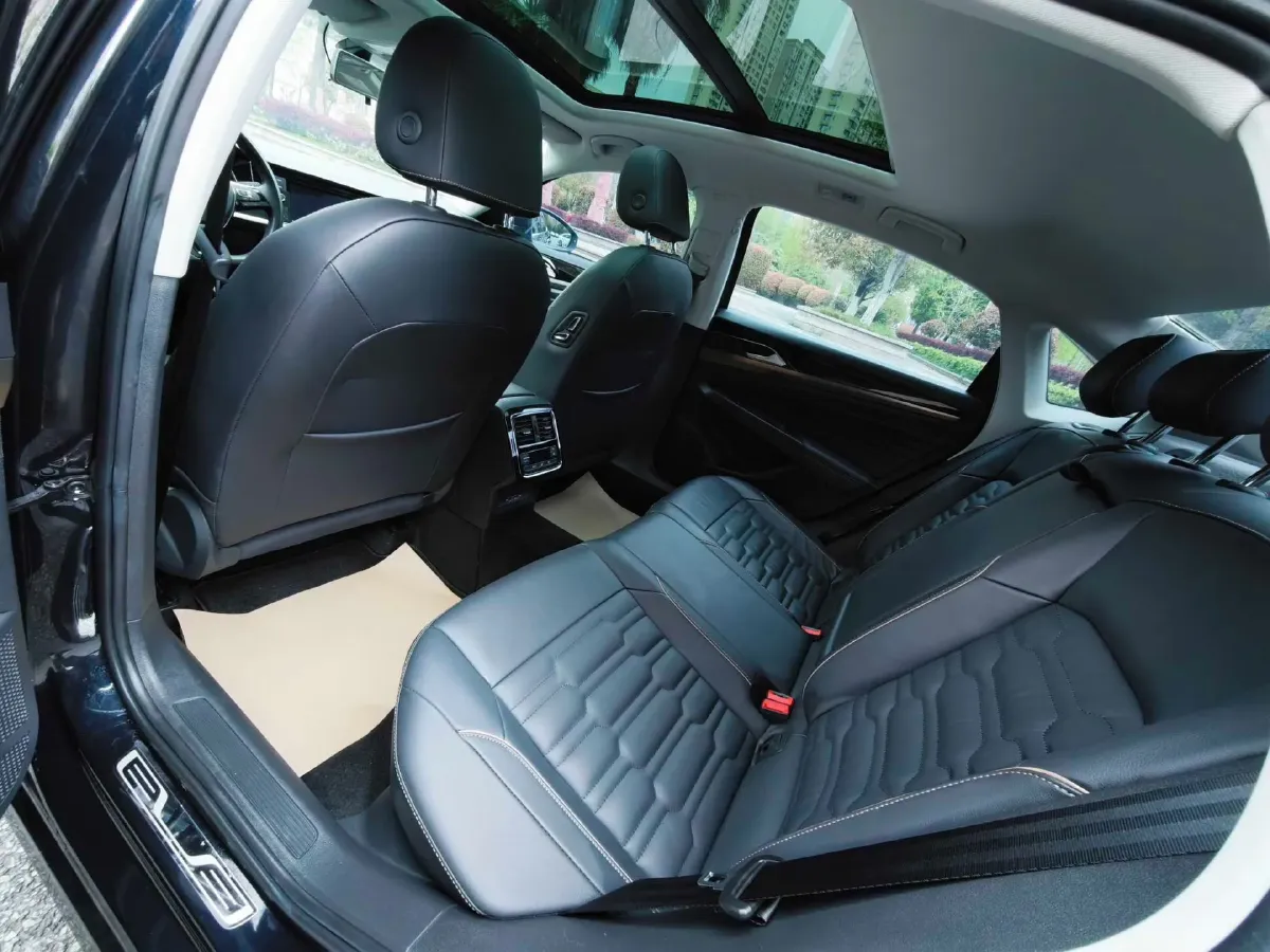 2019 Skoda Kodiak 2.0T 186HP L4 7DCT,autocango,china used car exporter,china ev exporter,chinese used car exporter,chinese used ev exporter